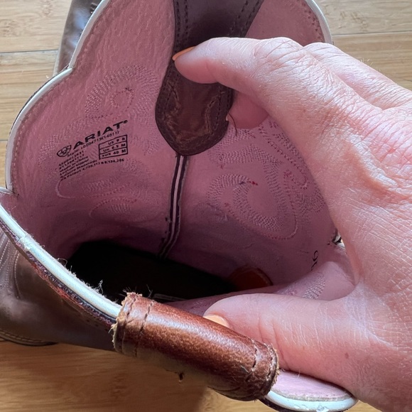 Ariat Boots - Picture 3 of 4